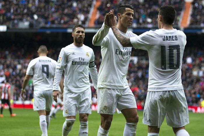 ___4683510___https:______static.pulse.com.gh___webservice___escenic___binary___4683510___2016___2___13___22___cristianoronaldo-james-rodriguez-cropped_goazpyuy9h6z1002c51n5ixhy_2
