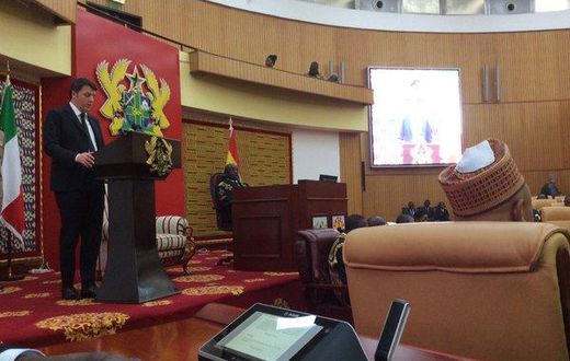 Matteo Renzi addressing Ghana's Parliament