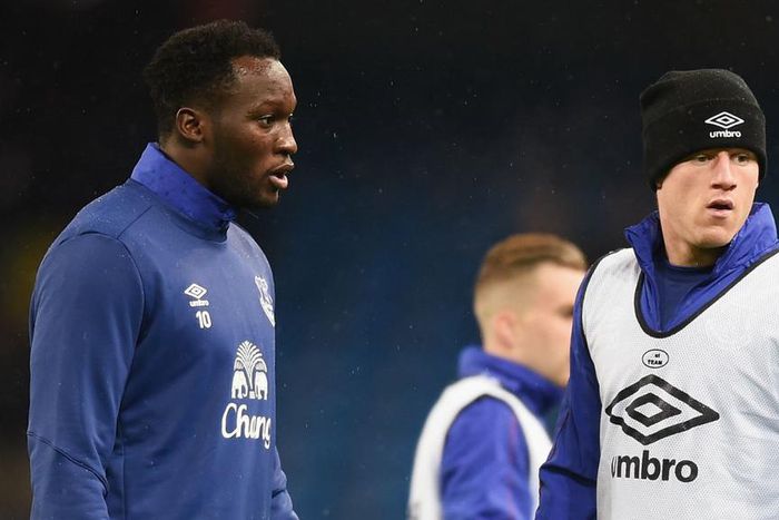 ___4592501___https:______static.pulse.com.gh___webservice___escenic___binary___4592501___2016___1___22___14___romelulukakurossbarkley-cropped_n03xxyfgr1sz1libdyk87y7nn