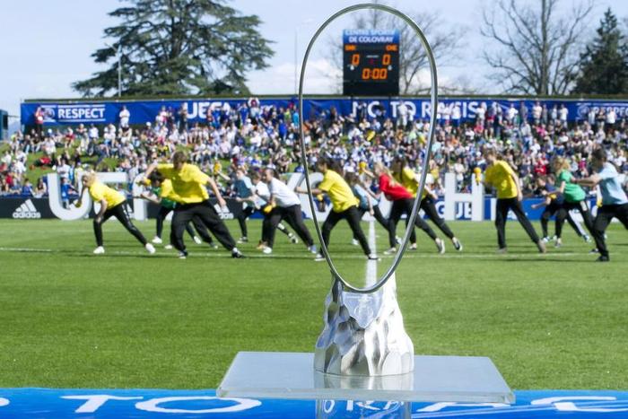 ___4725931___https:______static.pulse.com.gh___webservice___escenic___binary___4725931___2016___2___29___17___uefa-youth-league-trophy-cropped_1e0wai8dc67651wy48n78j9okh