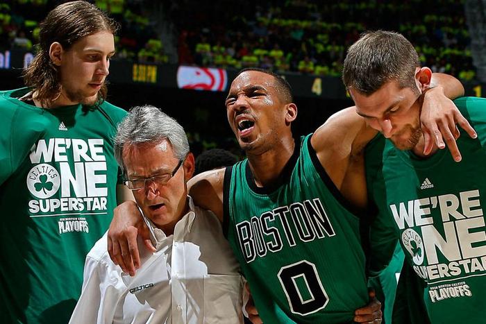 ___4927504___https:______static.pulse.com.gh___webservice___escenic___binary___4927504___2016___4___17___22___avery-bradley-041616-usnews-getty-ftr_7r89ekzhjgyt16wd3cr4427mo_2