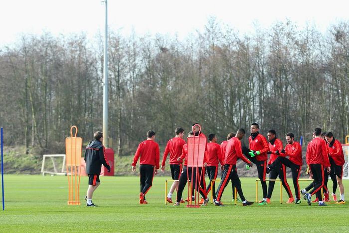 ___4735563___https:______static.pulse.com.gh___webservice___escenic___binary___4735563___2016___2___27___12___manchesterunited-cropped_jbk0tjglzod91w2tg53ju8zei