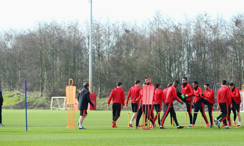 ___4735563___https:______static.pulse.com.gh___webservice___escenic___binary___4735563___2016___2___27___12___manchesterunited-cropped_jbk0tjglzod91w2tg53ju8zei