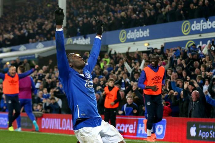 ___4795370___https:______static.pulse.com.gh___webservice___escenic___binary___4795370___2016___3___13___2___romelulukaku-cropped_42q1a8s4pm381ip1cea1v6fi2