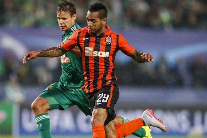 ___4540074___https:______static.pulse.com.gh___webservice___escenic___binary___4540074___2016___1___9___18___alexteixeira-cropped_cim7zlr86wl01ejsvx5v21iqh