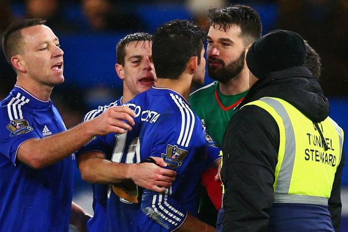 ___4556141___https:______static.pulse.com.gh___webservice___escenic___binary___4556141___2016___1___14___9___diegocosta-cropped_nhywm8obvics15ab2q42xzlcb_1