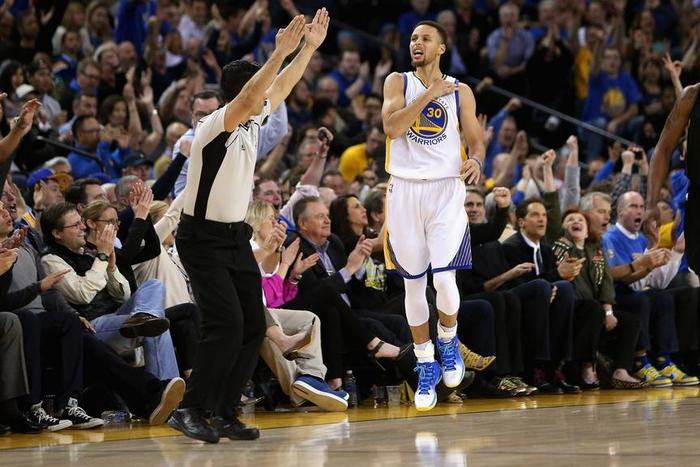 ___4841740___https:______static.pulse.com.gh___webservice___escenic___binary___4841740___2016___3___24___14___stephencurry-cropped_9hzd0b68yqe01d052rdy08qf3_2