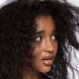 5 home treatments for frizzy hair