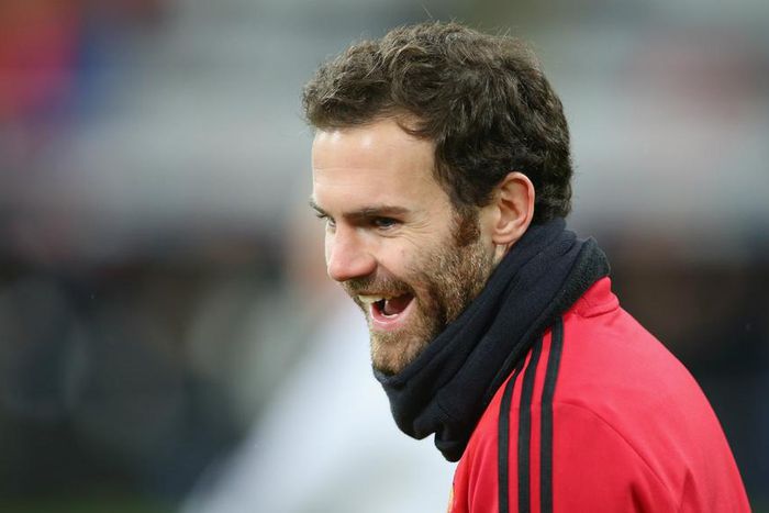 ___4602586___https:______static.pulse.com.gh___webservice___escenic___binary___4602586___2016___1___25___14___juan-mata-cropped_1di6ca4xzely81earcniyqo09t_1