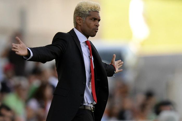 ___4605855___https:______static.pulse.com.gh___webservice___escenic___binary___4605855___2016___1___26___8___xavierabel-cropped_k0hrgyof4olk16u6j3nbjg955_2