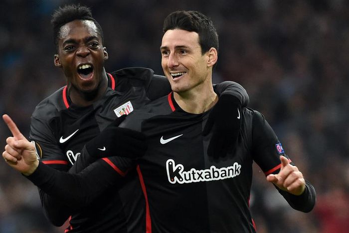 ___4831893___https:______static.pulse.com.gh___webservice___escenic___binary___4831893___2016___3___21___23___aritz-aduriz-cropped_va7lbnrs8oj21epuar105wxiu_2