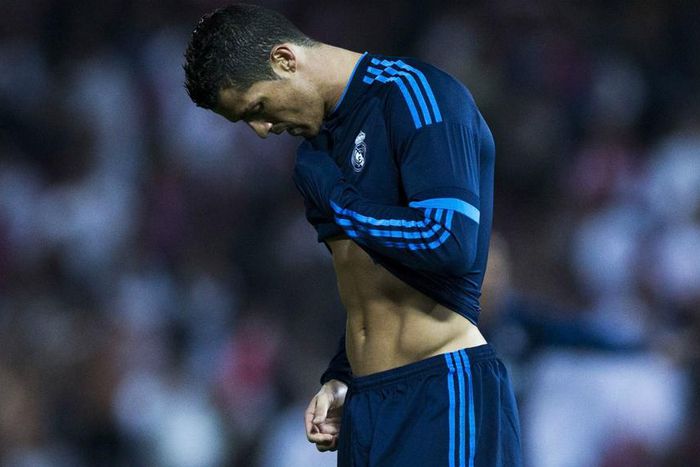 ___4663243___https:______static.pulse.com.gh___webservice___escenic___binary___4663243___2016___2___9___11___cristianoronaldo-cropped_3djbuxemgr2n185rtq10ugoz3_2