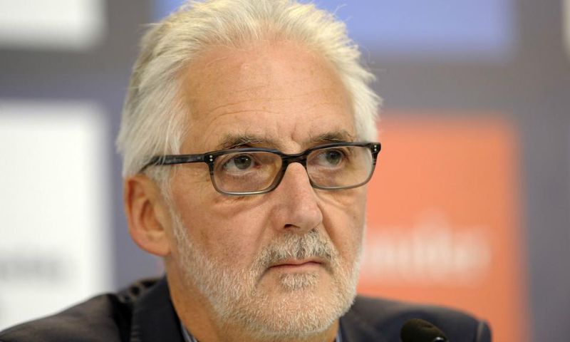 ___4861767___https:______static.pulse.com.gh___webservice___escenic___binary___4861767___2016___3___30___17___brian-cookson-cropped_jdxac6a6cali1svpi1l5ryrdb_2