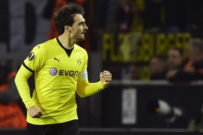 ___4894857___https:______static.pulse.com.gh___webservice___escenic___binary___4894857___2016___4___8___5___matshummels-cropped_gufod5mtzok4158hy8zz8k0vy