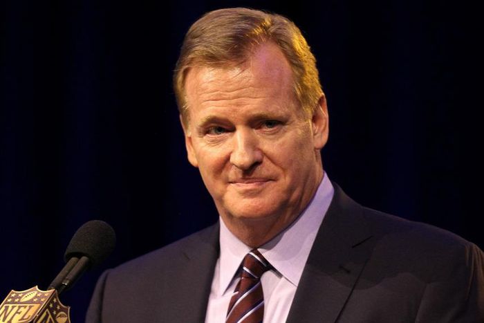 ___4884928___https:______static.pulse.com.gh___webservice___escenic___binary___4884928___2016___4___5___22___rogergoodell-cropped_128lchhvrzvqu1azt4j4wydc0k