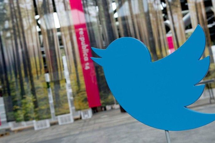 ___4428077___https:______static.pulse.com.gh___webservice___escenic___binary___4428077___2015___12___5___7___twitter-logo