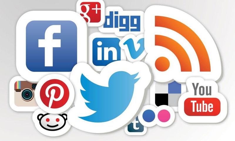 ___4743865___https:______static.pulse.com.gh___webservice___escenic___binary___4743865___2016___2___29___16___socialmedia1_1