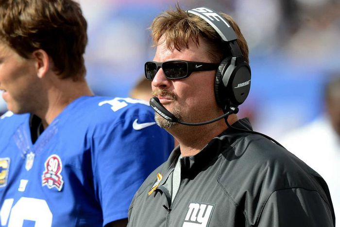 ___4560413___https:______static.pulse.com.gh___webservice___escenic___binary___4560413___2016___1___15___2___ben-mcadoo-right-and-eli-manning_qp6sk50h8ha1nyg5xfmhlgyp_2