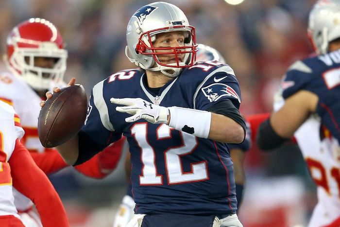 ___4566980___https:______static.pulse.com.gh___webservice___escenic___binary___4566980___2016___1___17___11___tombrady-cropped_1w5g6pt6v8wty11xttlh0pn3mt