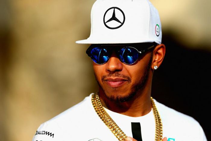 ___4568132___https:______static.pulse.com.gh___webservice___escenic___binary___4568132___2016___1___17___19___lewishamilton-cropped_v97e42n45gej1mk9x0bwagxt3