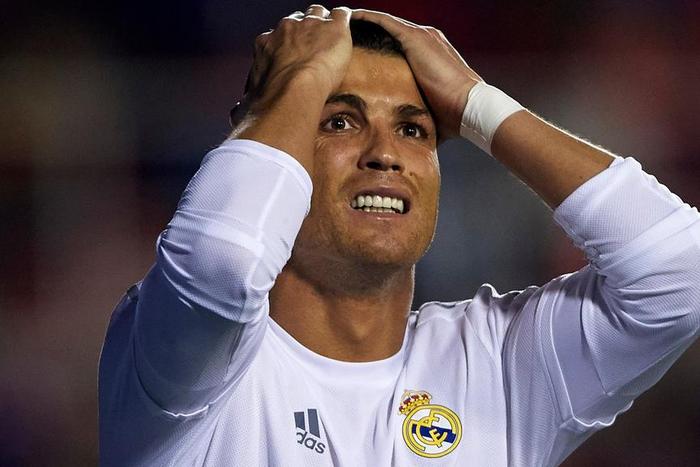 ___4755397___https:______static.pulse.com.gh___webservice___escenic___binary___4755397___2016___4___26___23___cristianoronaldo-cropped_1tuvy6k64ihut1czrk9i94kcpi_2