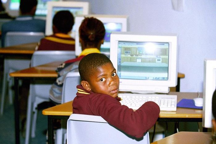 ___4801251___https:______static.pulse.com.gh___webservice___escenic___binary___4801251___2016___3___14___14___Gabon-hero