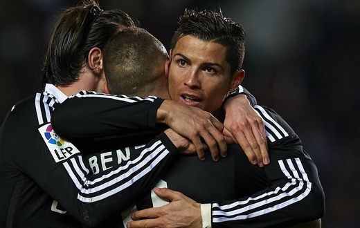 ___4694807___https:______static.pulse.com.gh___webservice___escenic___binary___4694807___2016___2___17___0___cristianoronaldo-cropped_w89pml4us4bp13mszmkvqtm1o