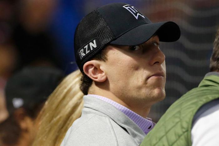 ___4654139___https:______static.pulse.com.gh___webservice___escenic___binary___4654139___2016___2___6___13___johnny-manziel-cropped_1e13efo9jh9k41pds87ibo4rr3_2