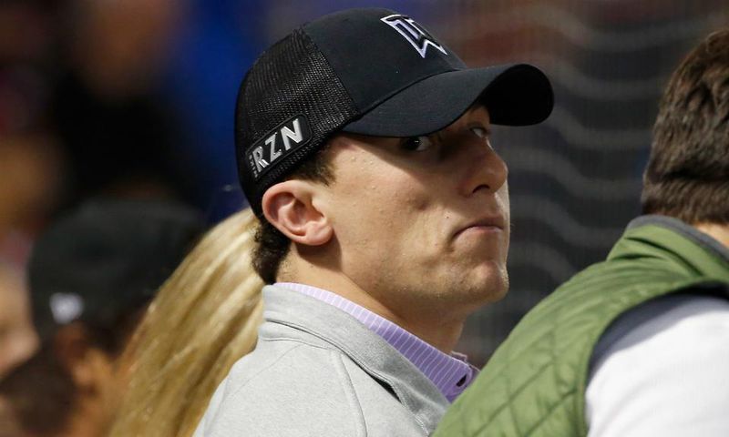 ___4654139___https:______static.pulse.com.gh___webservice___escenic___binary___4654139___2016___2___6___13___johnny-manziel-cropped_1e13efo9jh9k41pds87ibo4rr3_2
