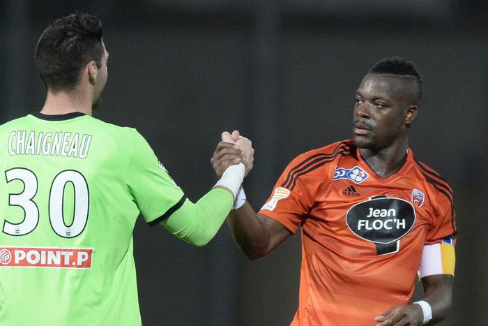 ___4614999___https:______static.pulse.com.gh___webservice___escenic___binary___4614999___2016___1___28___1___laminekone-cropped_vii37lcgepw71wbj10cpr7m4f_2