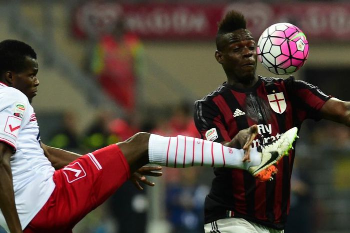 ___4946883___https:______static.pulse.com.gh___webservice___escenic___binary___4946883___2016___4___22___2___balotelli-cropped_pt6hj42ysxhn1lpc1qyeb7lwj_2