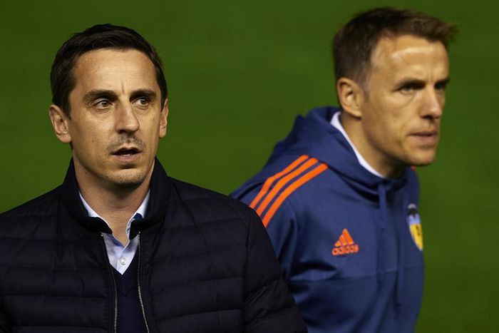 ___4628381___https:______static.pulse.com.gh___webservice___escenic___binary___4628381___2016___1___31___22___gary-neville-cropped_1qon2rn77vtc61pz3x116x7f6w