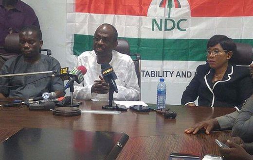 General Secretary of NDC, Asiedu Nketia (Middle)