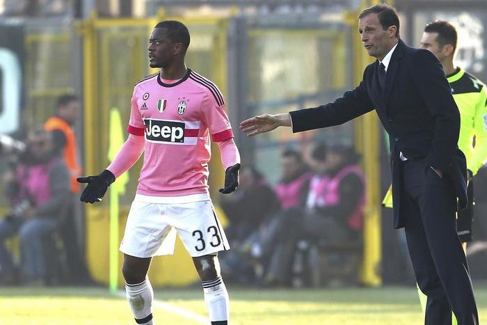 ___4966587___https:______static.pulse.com.gh___webservice___escenic___binary___4966587___2016___4___27___17___patrice-evra-massimiliano-allegri-cropped_k2thbyrqqy5w1xgqoedi1lzor