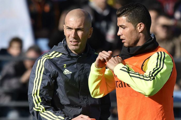 ___4670291___https:______static.pulse.com.gh___webservice___escenic___binary___4670291___2016___2___10___17___zinedinezidanecristianoronaldo-cropped_fod3z1wsr7ke19744pjqc6mlf_2