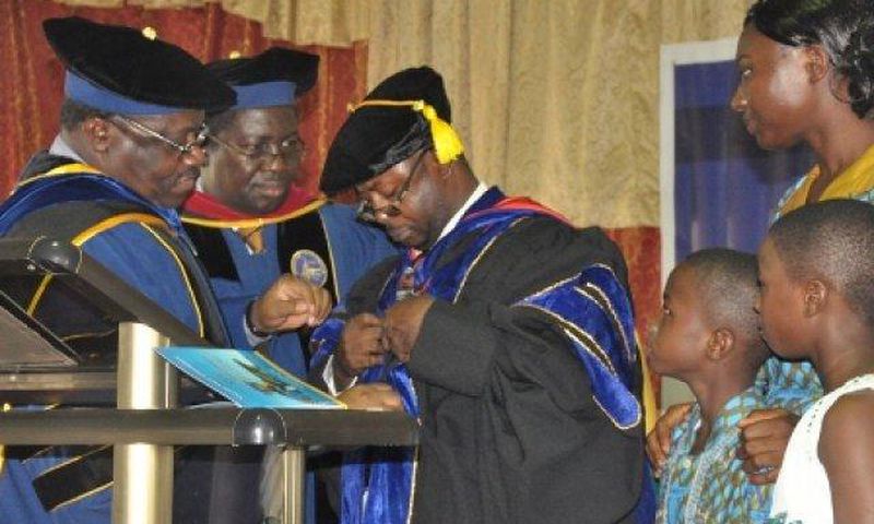 Professor Daniel K. Bediako, Vice Chacellor of Valley View University [Middle]