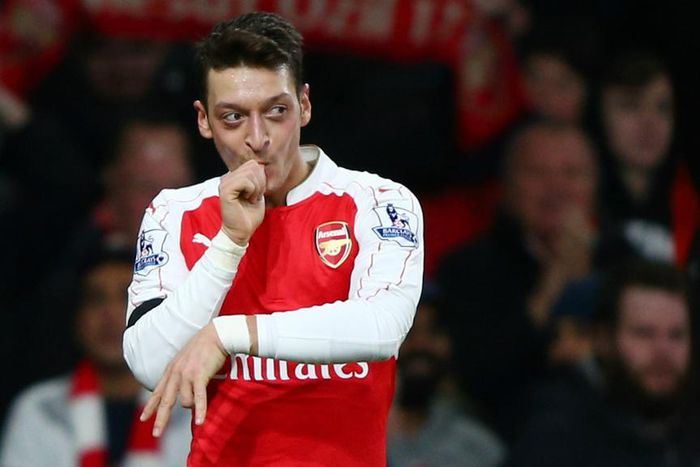 ___4514915___https:______static.pulse.com.gh___webservice___escenic___binary___4514915___2016___1___2___14___mesutozil-cropped_iqmrodpex9031nwz187h2a503