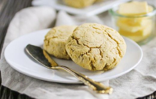 Cassava flour biscuit