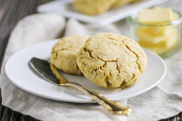 Cassava flour biscuit