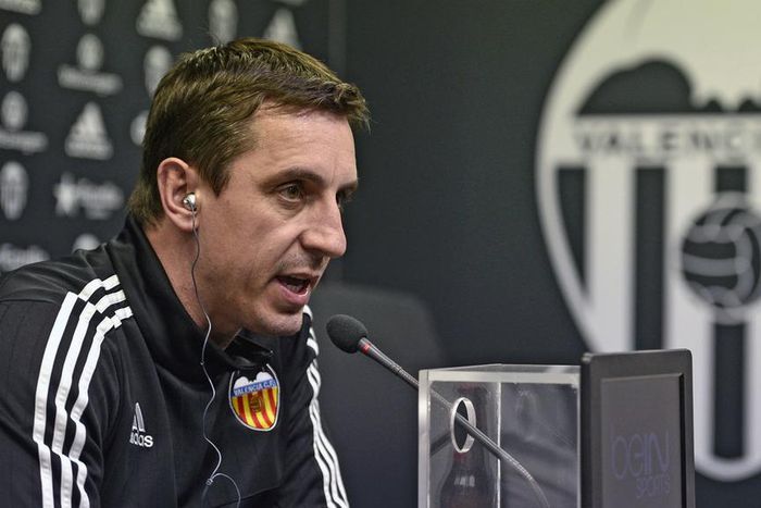 ___4657037___https:______static.pulse.com.gh___webservice___escenic___binary___4657037___2016___2___7___16___gary-neville-cropped_8xbozxpxougo112gy10xwx56q_2