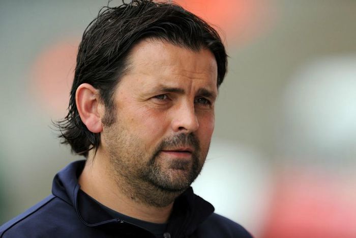 ___4681498___https:______static.pulse.com.gh___webservice___escenic___binary___4681498___2016___2___13___1___hartley-cropped_1rxw9e3hx6xjr1vf9oozjr0a1t