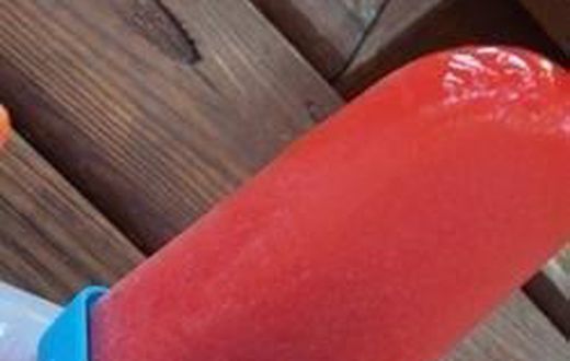 ___4662619___https:______static.pulse.com.gh___webservice___escenic___binary___4662619___2016___2___8___17___Strawberry+Lemonade+Ice+Pops