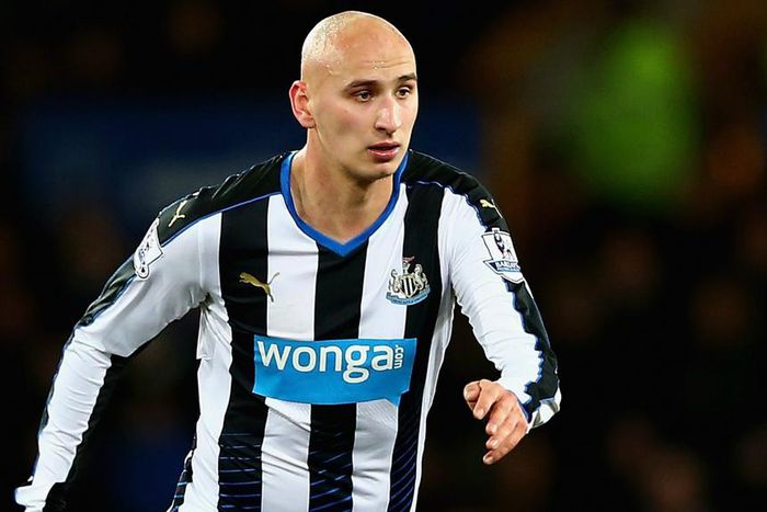 ___4663189___https:______static.pulse.com.gh___webservice___escenic___binary___4663189___2016___3___10___21___jonjoshelvey-cropped_13dg8tuwouavh1ai1ixwe1i8uz