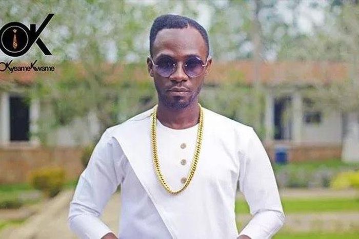 Okyeame Kwame on University of Ghana campus