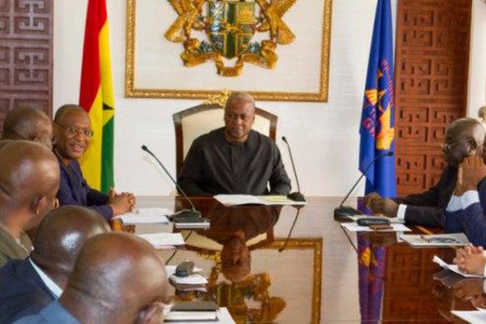 ___4582916___https:______static.pulse.com.gh___webservice___escenic___binary___4582916___2016___1___20___13___mahama-with-dannex-others2-620x330