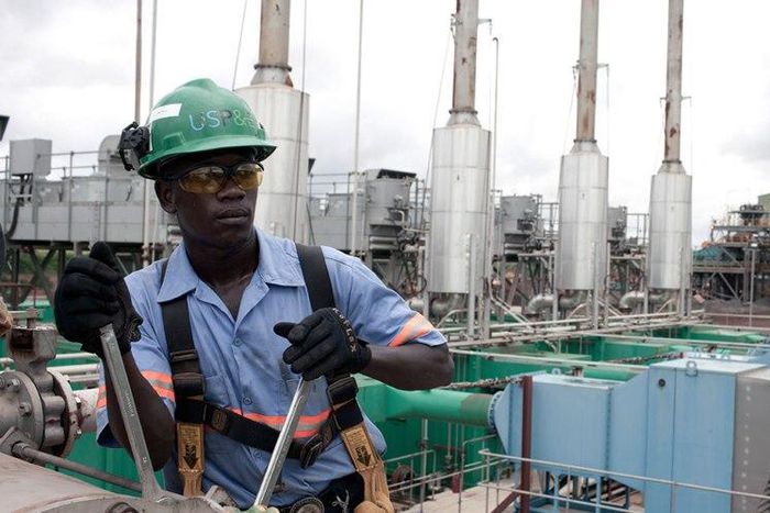 ___4716980___https:______static.pulse.com.gh___webservice___escenic___binary___4716980___2016___2___22___19___Africas-Global-Value-Chains-978x498