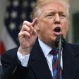 US President Donald Trump insisted that federal workers affected by the US government shutdown support him, despite the fact many were forced either to work without salaries or go on unpaid leave