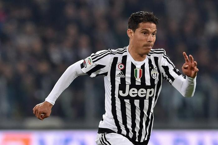___4951905___https:______static.pulse.com.gh___webservice___escenic___binary___4951905___2016___4___23___15___hernanes-cropped_1reb4k7rrkgl81uoaiy5prnck0_2