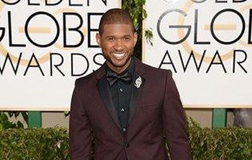 Usher Raymond wearing a bowtie