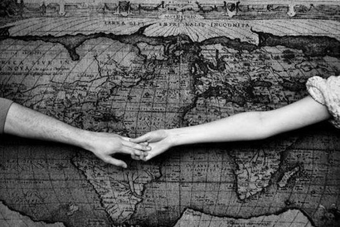 ___4613866___https:______static.pulse.com.gh___webservice___escenic___binary___4613866___2016___1___27___16___couple-holding-hands-long-distance-relationship